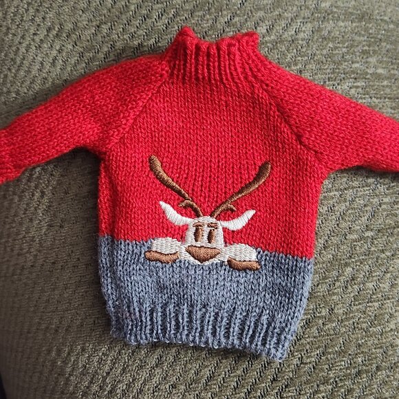 Festive Reindeer Face Holiday Red & Gray Knitted Sweater for Magic Christmas Elf - Picture 1 of 6